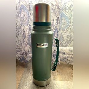 𝅺VINTAGE Aladdin Stanley Vacuum Bottle Thermos Steel Green Stopper Cup
